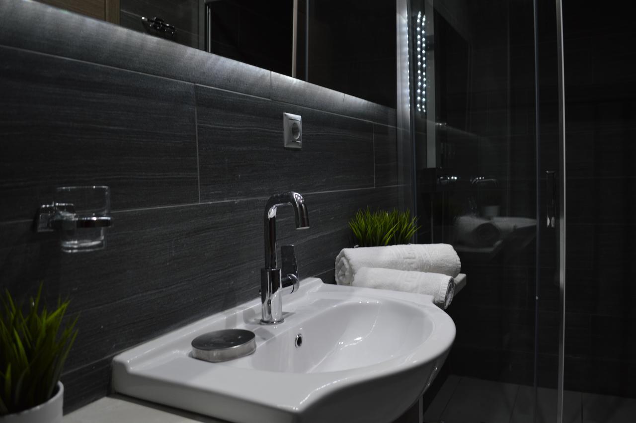Aqua Luxury Villas Nea Poteidaia Exterior foto